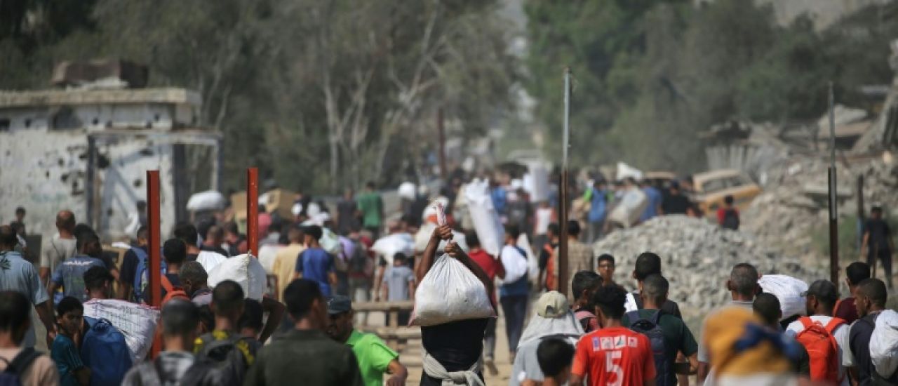 Israël annonce la reprise des parachutages d'aide sur la bande de Gaza affamée