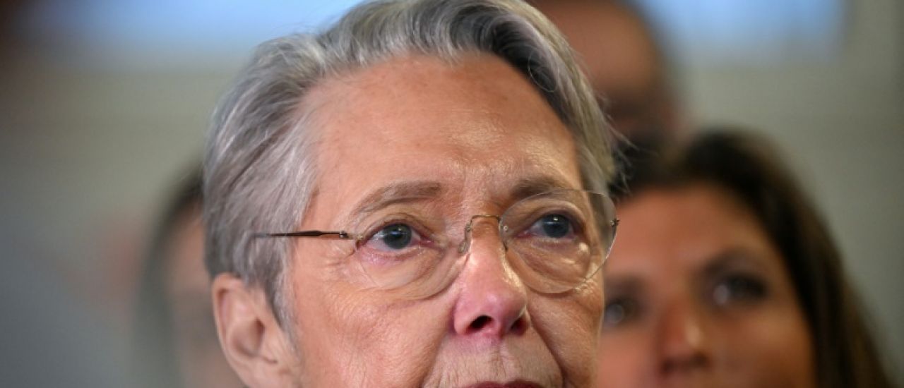 Borne plaide pour "des compromis" allant "de la droite républicaine au Parti socialiste" Borne plaide pour "des compromis" allant "de la droite républicaine au Parti socialiste"