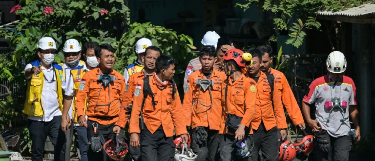 Indonésie: fin des recherches dans l'école effondrée, 67 morts au total