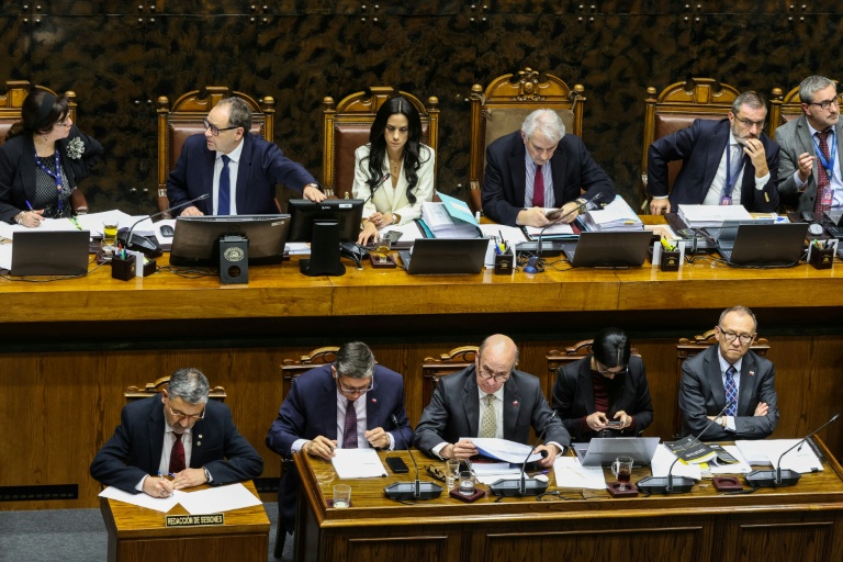 Chili: le Sénat approuve la réforme économique du président