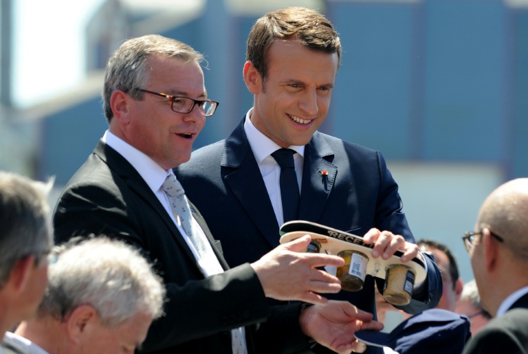 Renouveler la flotte: l'appel des pêcheurs à "lever les obstacles"