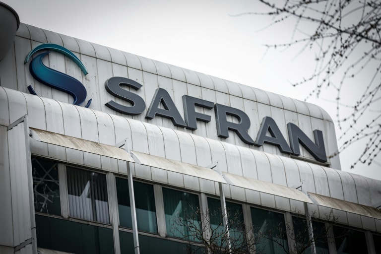 Dans une usine centenaire anglaise, Safran prépare l'aile de l'avion de demain