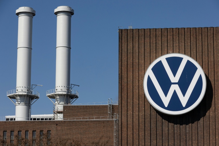 La menace d'un conflit social majeur plane chez Volkswagen