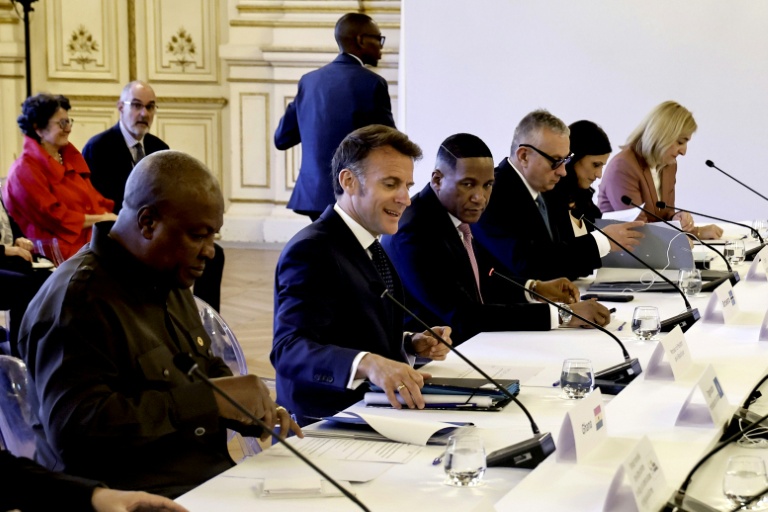 Macron appelle à plus de "coordination" internationale contre les pandémies