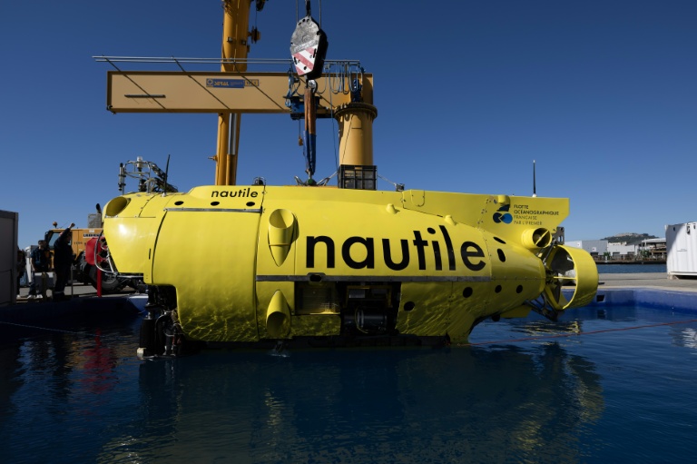 Une mission scientifique plonge dans les grands fonds marins de l'Atlantique