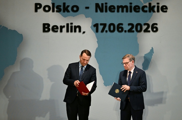 Pologne et Allemagne signent un accord de défense aux ambitions limitées