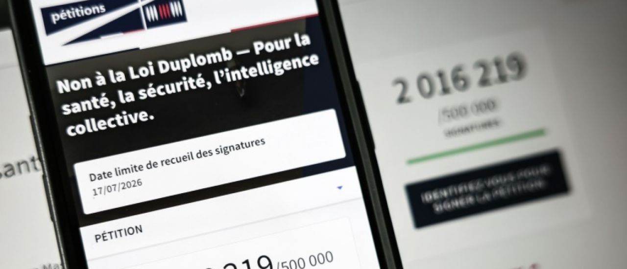Loi Duplomb "dangereuse": scientifiques et associations de patients interpellent le Conseil constitutionnel