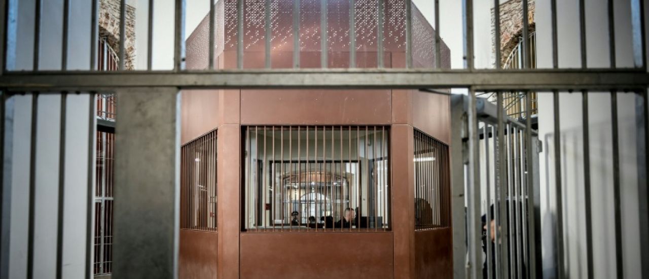 Sarkozy protégé en prison "eu égard aux menaces qui pèsent sur lui", explique Nuñez Sarkozy protégé en prison "eu égard aux menaces qui pèsent sur lui", explique Nuñez