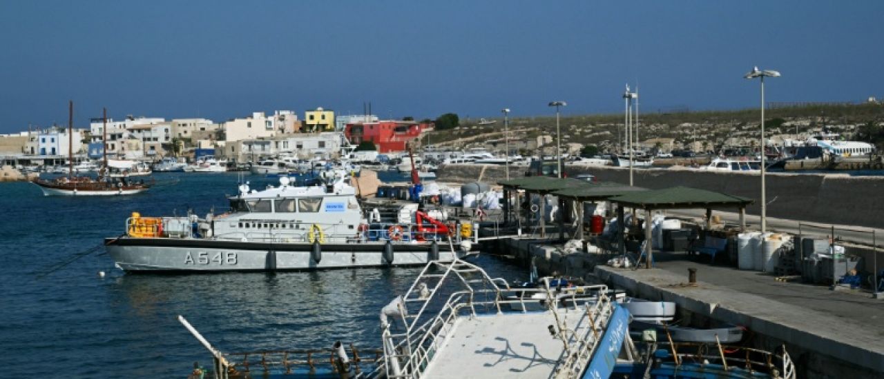 Naufrage de migrants à Lampedusa: les recherches continuent, nombreux disparus