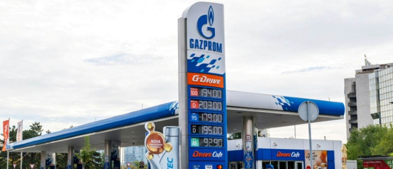 Le président serbe veut "éviter" une "confiscation" des parts russes dans la compagnie pétrolière NIS