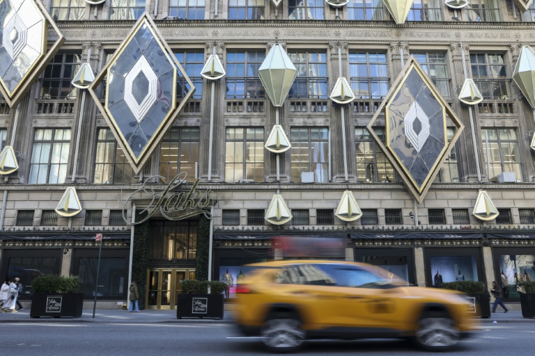 Le grand magasin Saks, temple du luxe à New York, en faillite