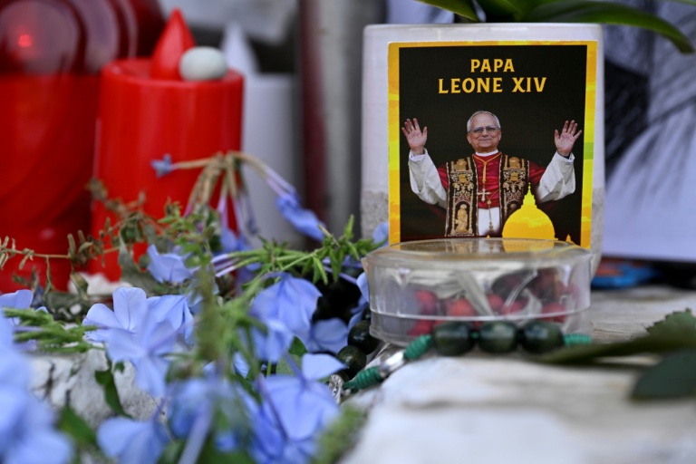 Le pape Léon XIV "jugé apte à sortir" de l'hôpital, selon ses médecins