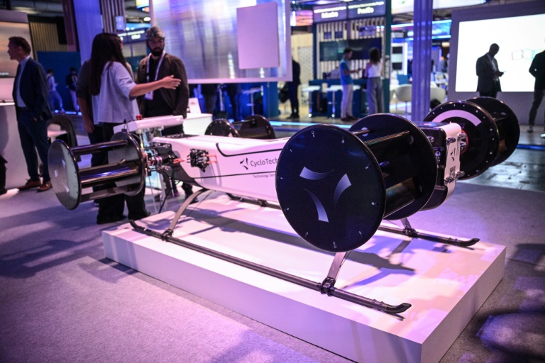 Patchs cutanés dopés à l'IA, détecteur de fausses voix... Les innovations surprenantes de VivaTech 2026