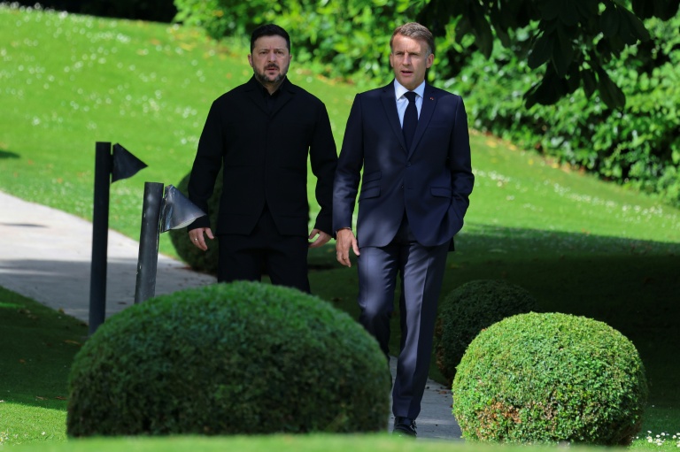 Le G7 "uni" pour faire monter la pression sur la Russie
