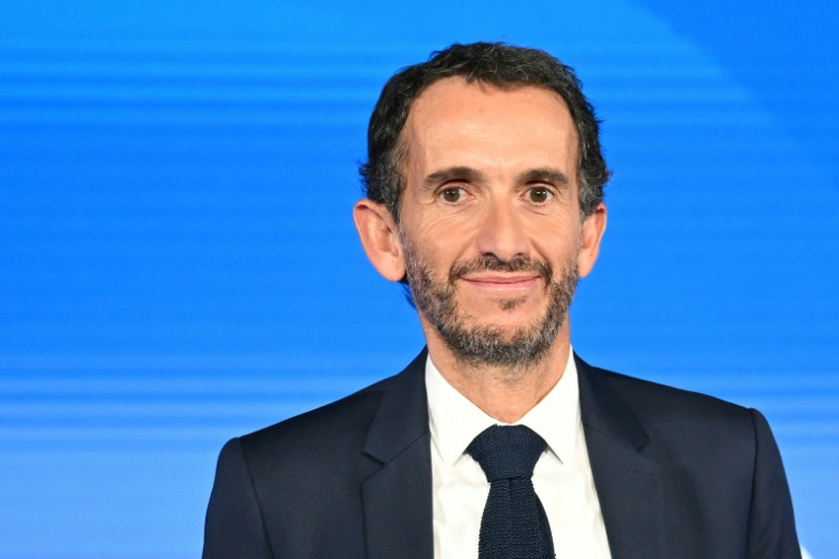 Carrefour: les actionnaires devraient accorder un 4e mandat à Bompard lors de l'assemblée générale