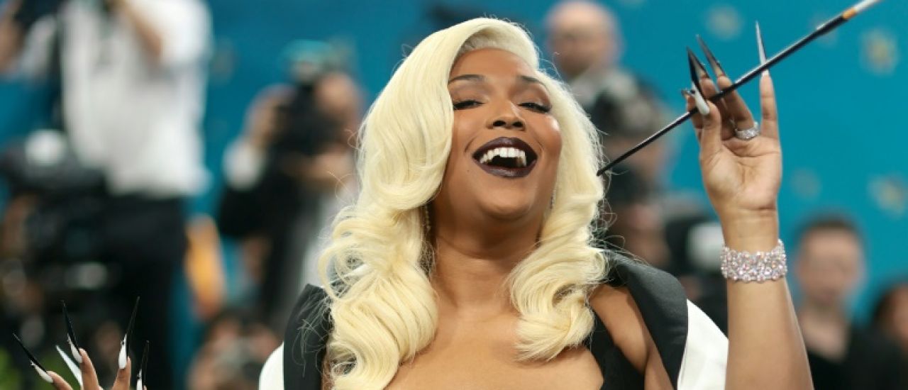 La chanteuse Lizzo poursuivie pour plagiat dans un titre faisant référence à Sydney Sweeney La chanteuse Lizzo poursuivie pour plagiat dans un titre faisant référence à Sydney Sweeney