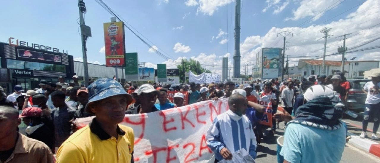 Madagascar : rassemblements pro et anti-gouvernement, tirs de gaz lacrymogène à Antananarivo