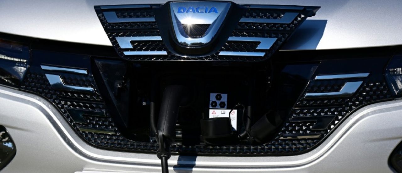 Avec sa nouvelle Spring, Dacia veut se relancer face à l'offensive chinoise