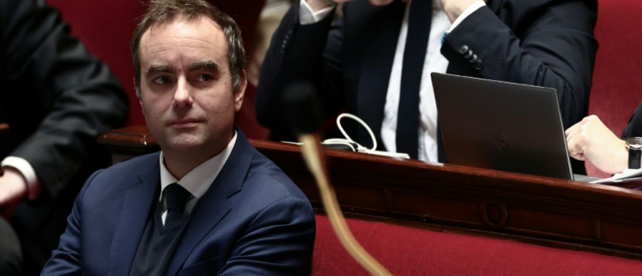 Algérie: Lecornu souhaite que la renégociation de l'accord de 1968 "démarre le plus vite possible"