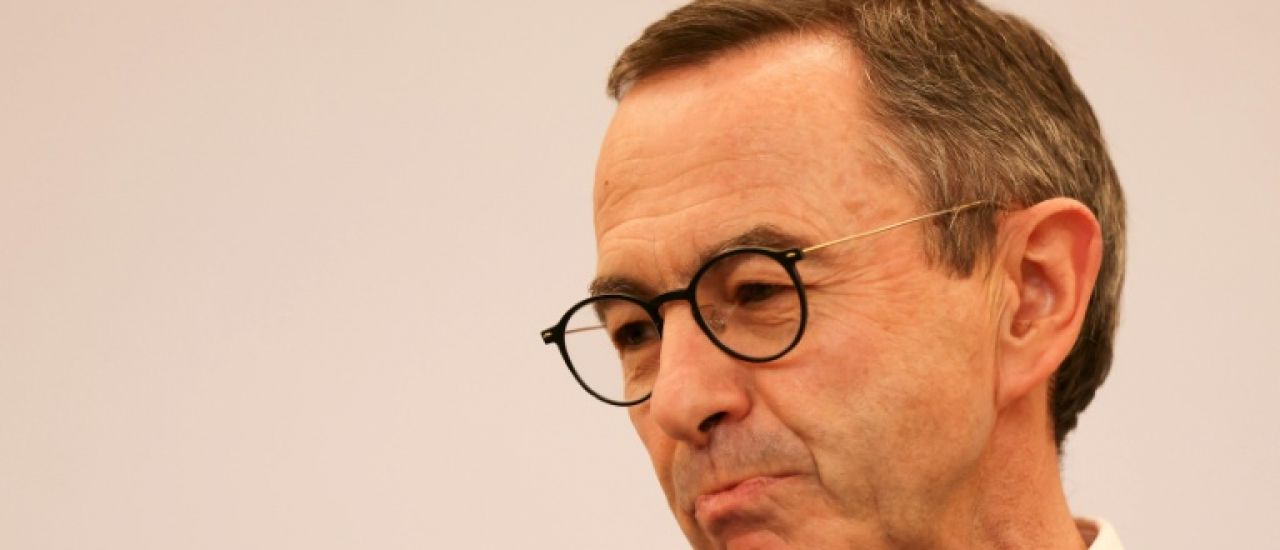 Retailleau dénonce la "tartufferie" de Lecornu sur un budget "tambouille"