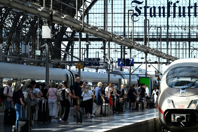 En crise, le rail allemand veut se rajeunir à l'aide de l'IA