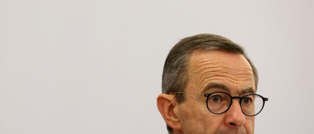 Retailleau décrète la fin du macronisme et provoque la colère du camp présidentiel