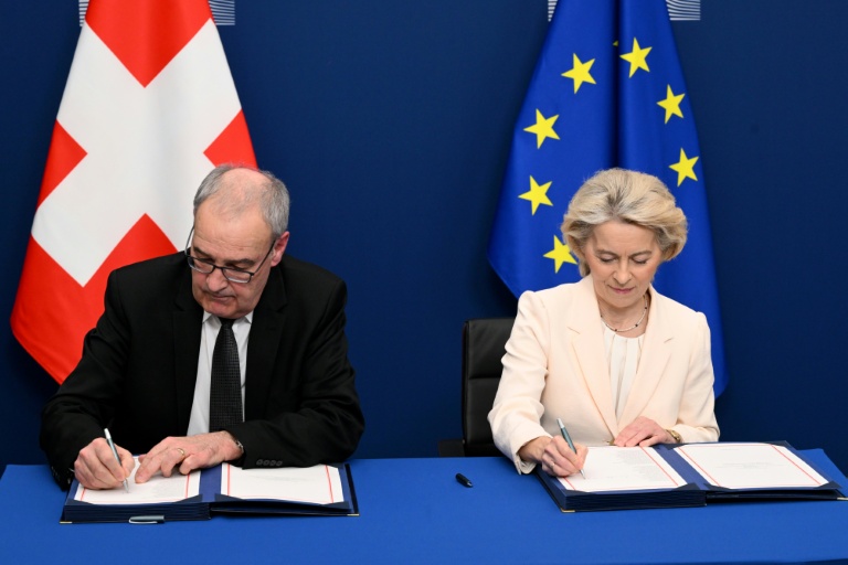 La Suisse et UE renforcent leurs liens via une série d'accords