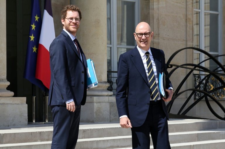 Fonction publique: Bercy rejette toute augmentation de salaire généralisée, les syndicats claquent la porte