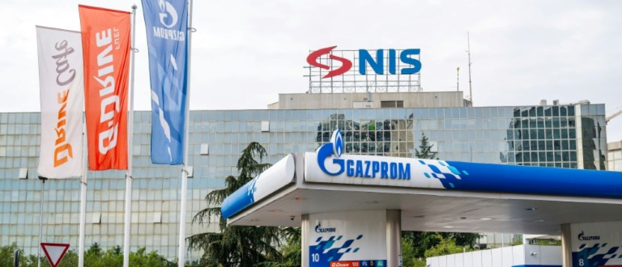 Washington insiste sur la sortie des Russes de la compagnie pétrolière serbe NIS et maintient les sanctions (ministre)