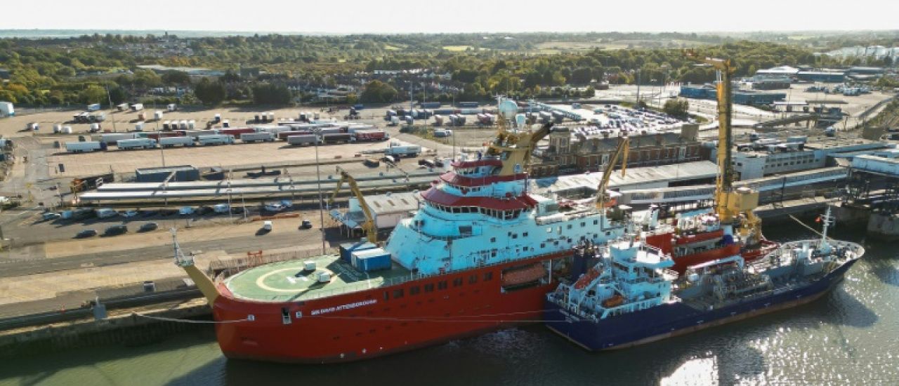 Face au retrait américain, le Royaume-Uni en première ligne sur la recherche sur le climat en Antarctique