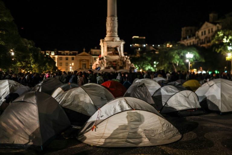 Portugal : nouvelles manifestations après le démantèlement des campements pour le droit au logement