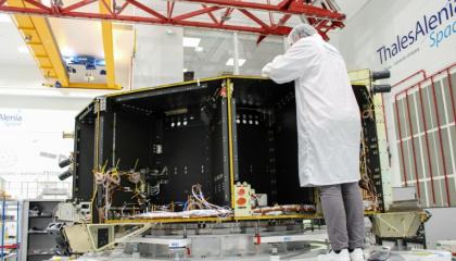Airbus, Thales et Leonardo scellent leur alliance dans le spatial pour rivaliser avec Starlink