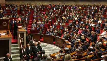 Lecornu concède au PS le totem des retraites au nom de la stabilité