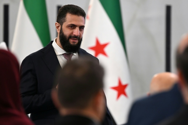 La Syrie soulagée "d'un lourd fardeau" avec son retrait de la liste américaine des Etats soutenant le terrorisme