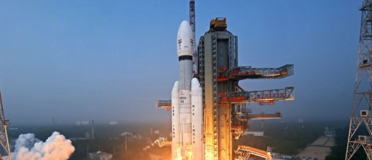 L'Inde met en orbite son satellite le plus lourd