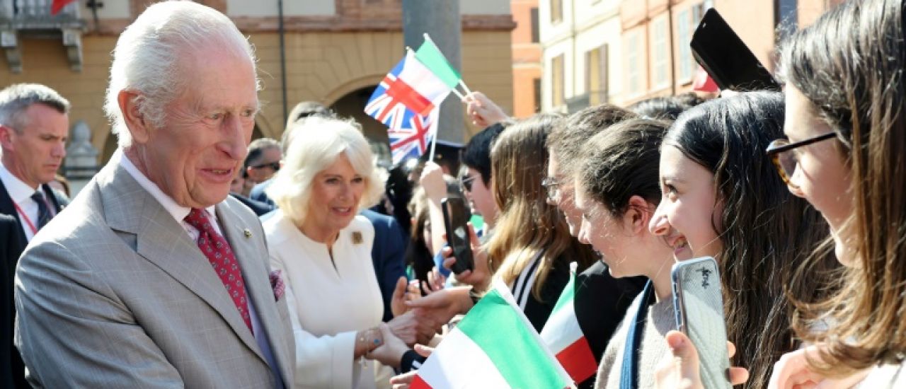 Le roi Charles III va prier avec le pape au Vatican, une première depuis cinq siècles Le roi Charles III va prier avec le pape au Vatican, une première depuis cinq siècles