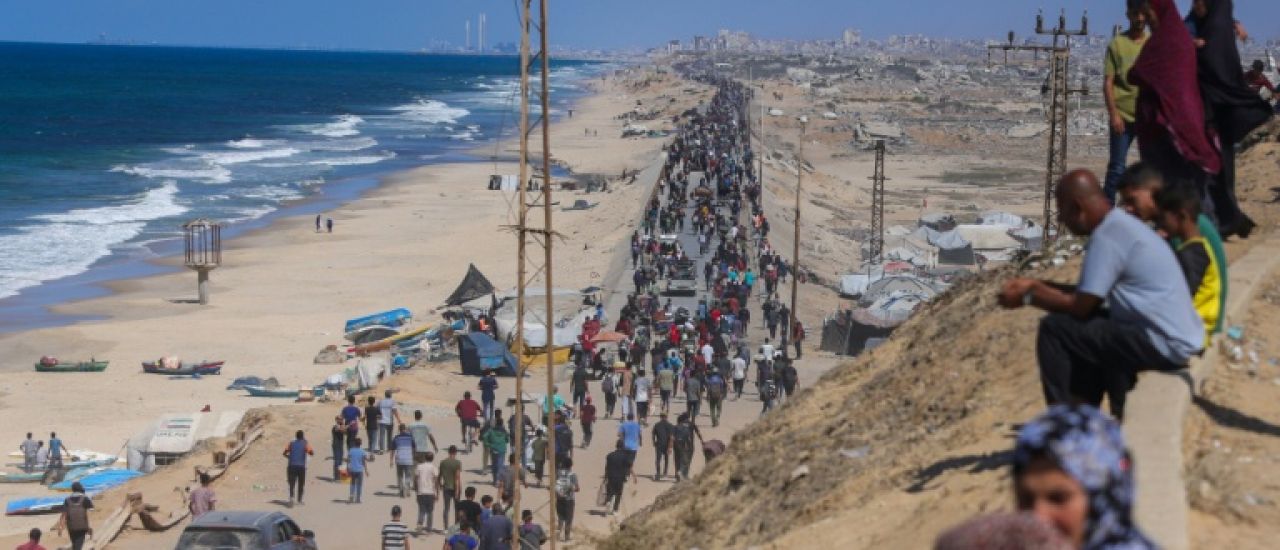 Après deux ans de guerre, les Gazaouis sur les routes pour retrouver leurs maisons