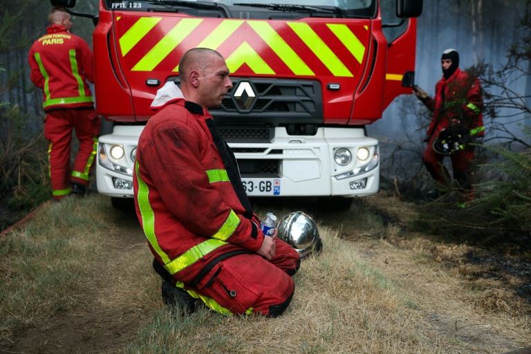 "Orage de feu" sur la France et l'Espagne, la chaleur en embuscade