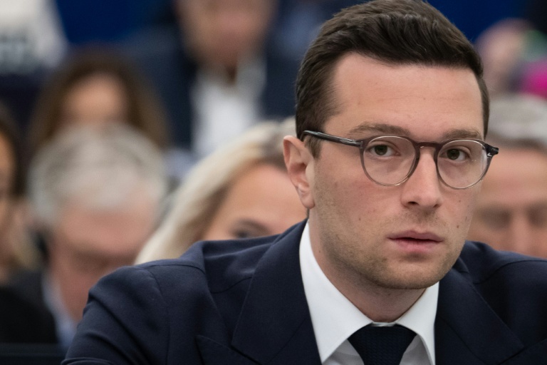 Bardella veut "aider l'Ukraine", mais sans lui "envoyer l'argent que la France n'a pas"