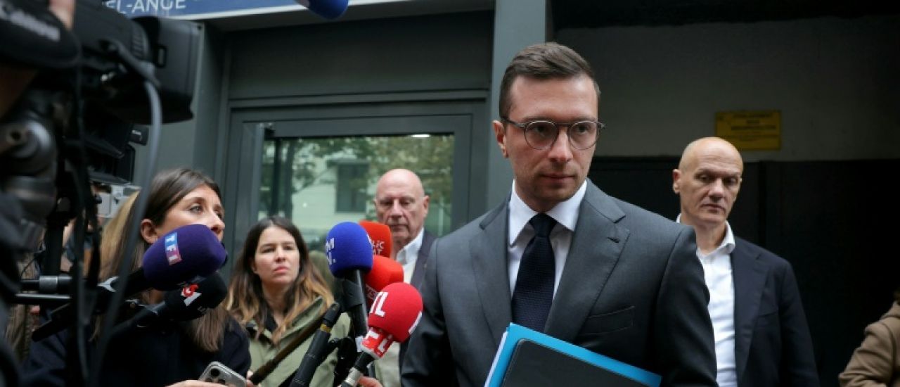 Bardella se dit "prêt à tendre la main" aux Républicains sur "un accord de gouvernement" Bardella se dit "prêt à tendre la main" aux Républicains sur "un accord de gouvernement"