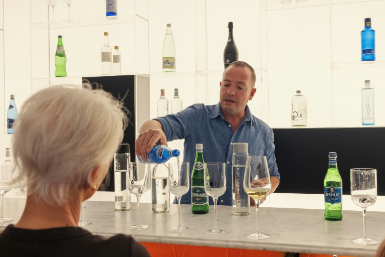 Au coeur du vignoble sud-africain, on déguste aussi des eaux de source