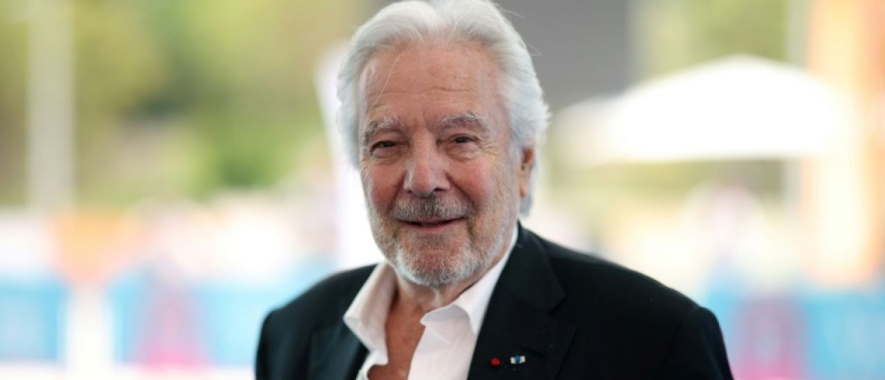 "Le théâtre, c'est ma vie": à 80 ans, Pierre Arditi en pleine forme sur les planches