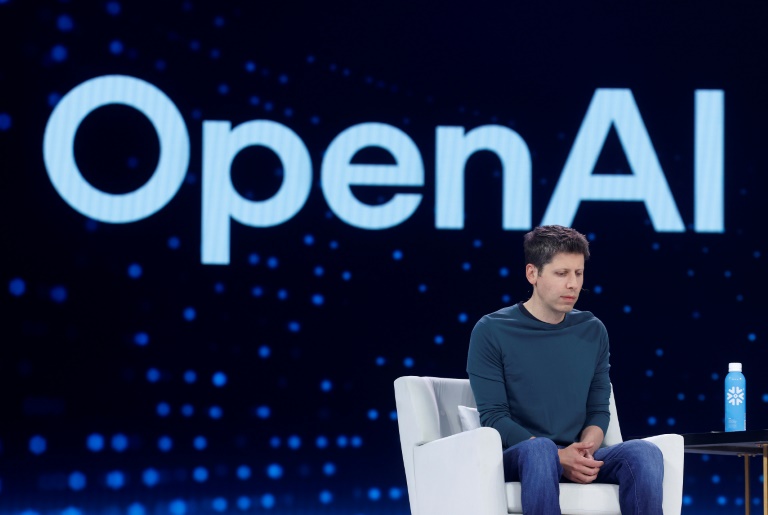 OpenAI lève 110 milliards de dollars, un record, à une valorisation de 730 milliards