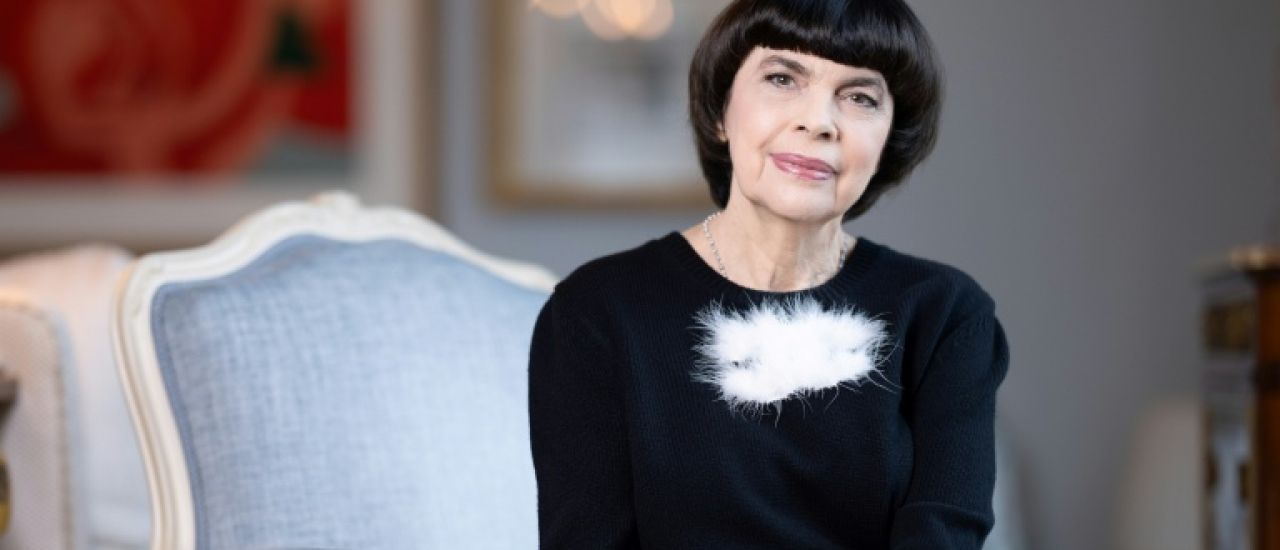 Mireille Mathieu fête ses "soixante ans d'amour" avec le public et n'a "jamais autant eu le trac" Mireille Mathieu fête ses "soixante ans d'amour" avec le public et n'a "jamais autant eu le trac"