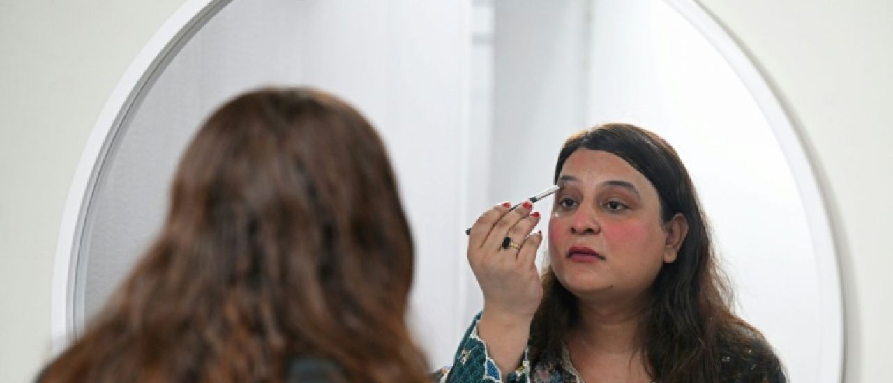 Au Pakistan, les opérations de transition de genre légales mais encore taboues