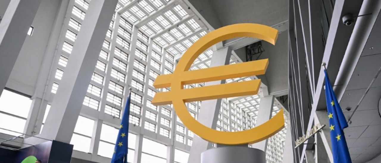 La BCE maintient ses taux pendant la tourmente politique en France