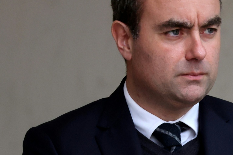 Budget: un ultime 49.3 dégainé en 13 secondes, épilogue lundi