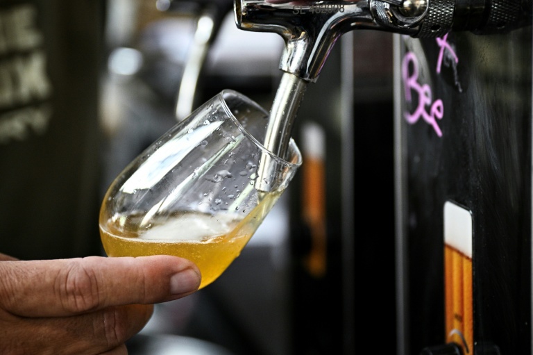 Alcool: un coût massif pour la société et un carburant des violences faites aux femmes