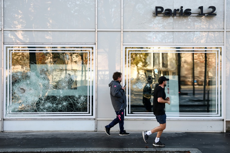 Manifestations : des commerçants "soulagés", mais inquiets pour les prochains week-ends