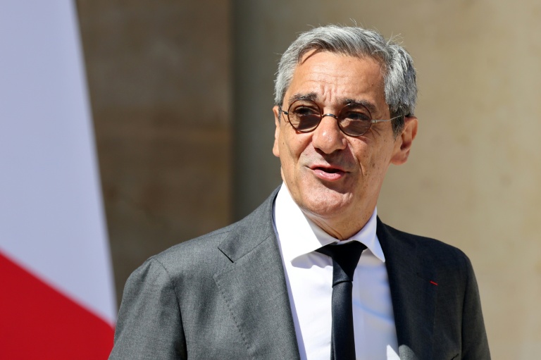 Petits colis: la France change de stratégie et suspend sa taxe au nom de l'harmonisation européenne